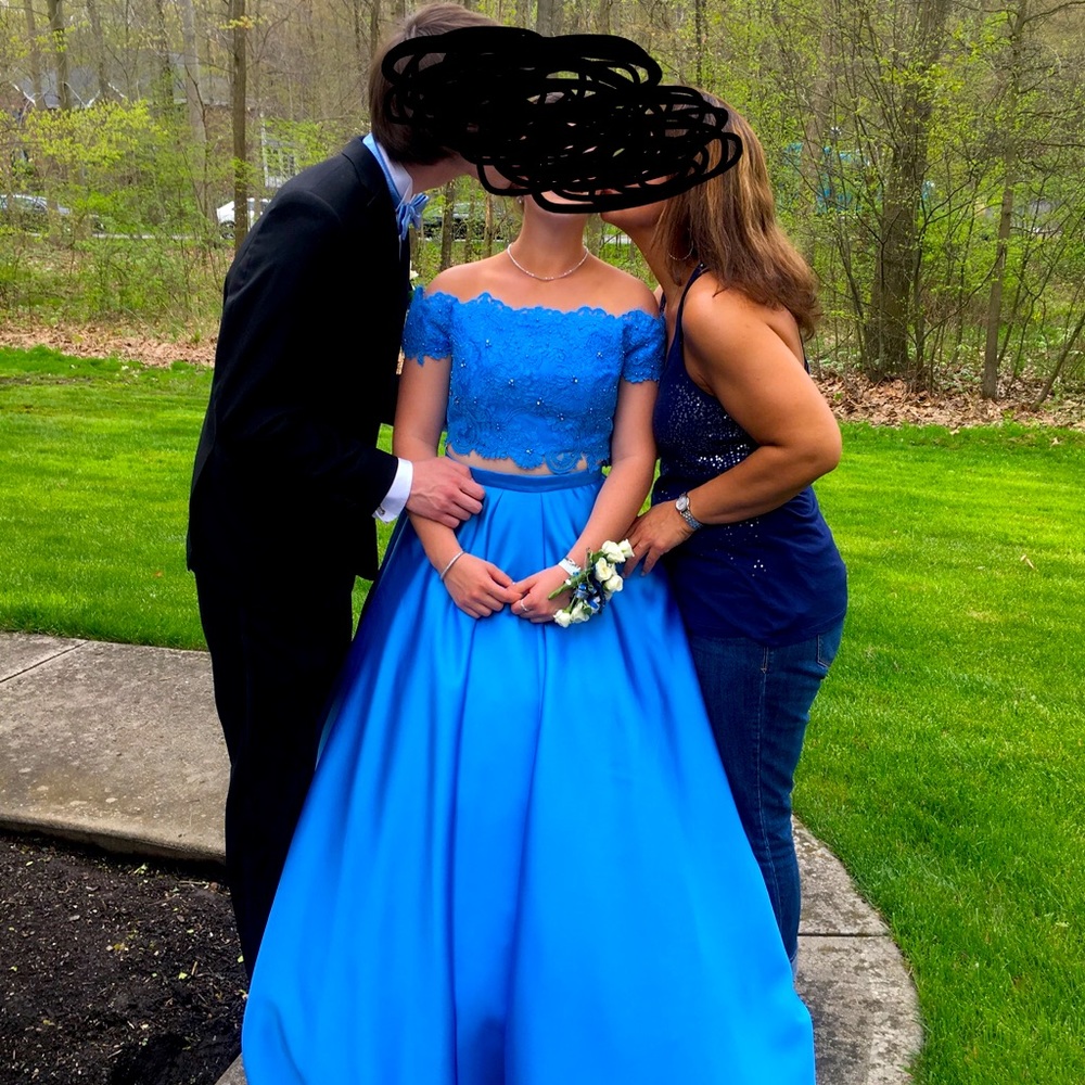 Sheri Hill 2 piece prom dress with 2 petticoats
